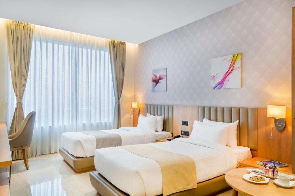 Hotel Plaza International Near Delhi Airport Νέο Δελχί Δωμάτιο φωτογραφία