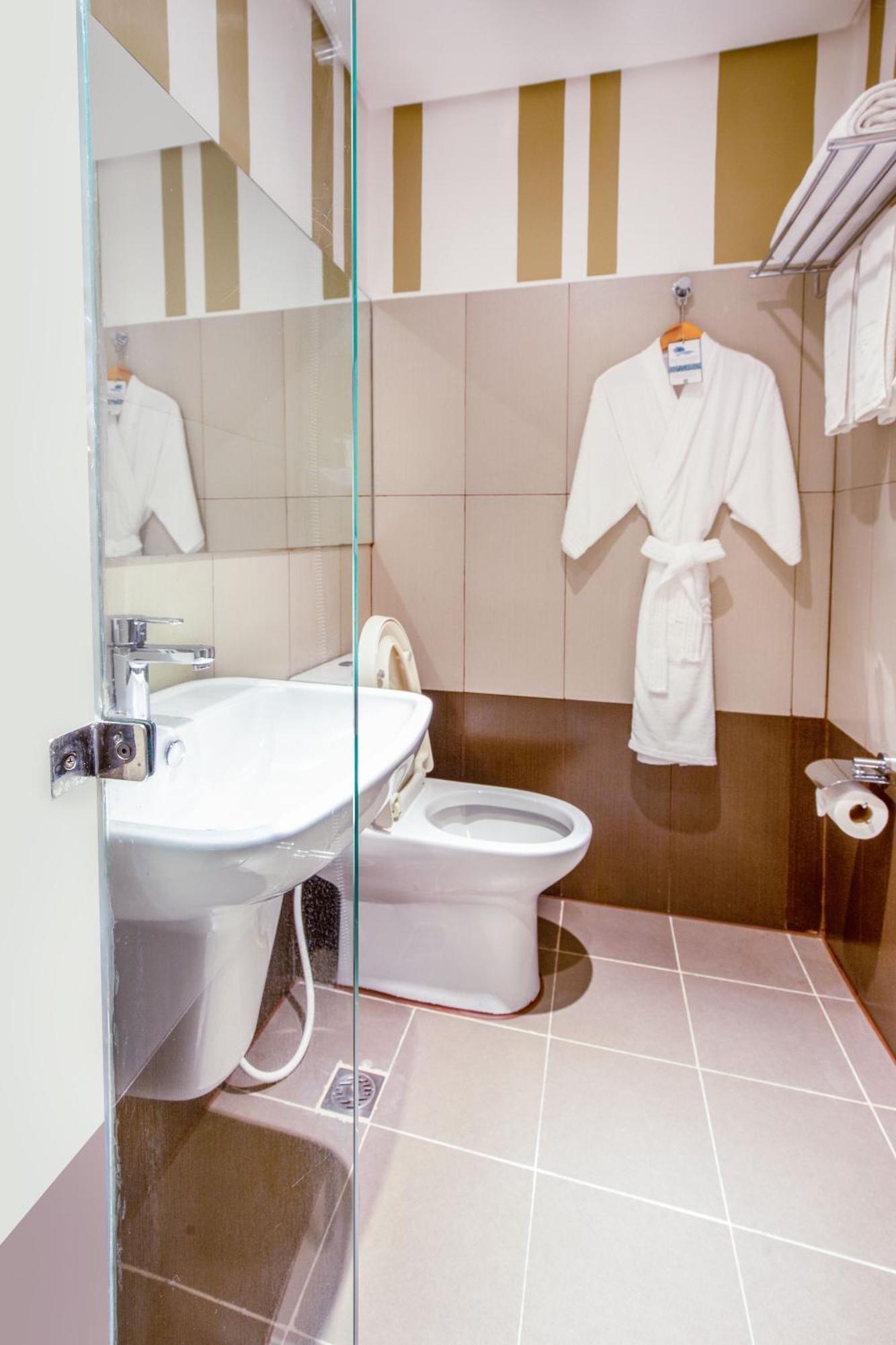 Hotel Plaza International Near Delhi Airport Νέο Δελχί Εξωτερικό φωτογραφία